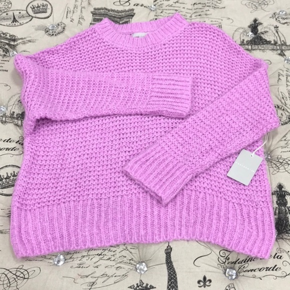 Chelsea28 Crewneck Sweater - Picture 3 of 6